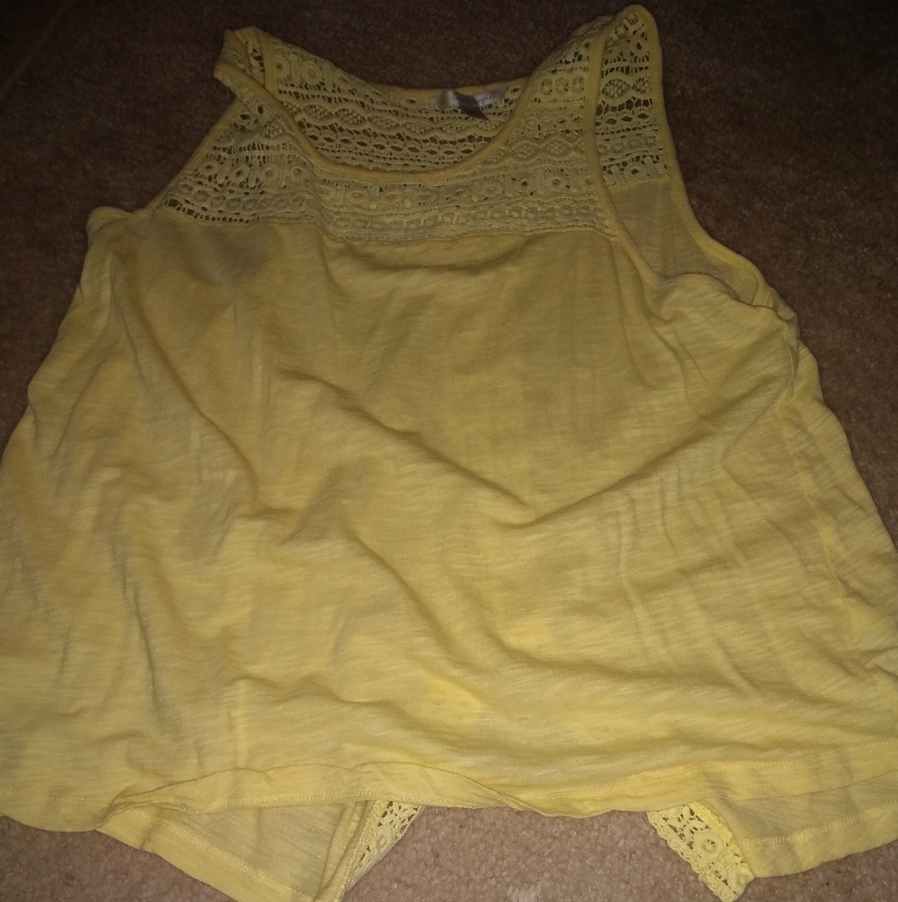 Yellow tank